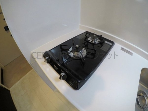 エステムコート新大阪15フロウ(キッチン)