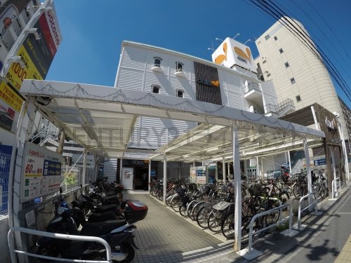 江坂パークビル(ダイエー江坂公園前店)