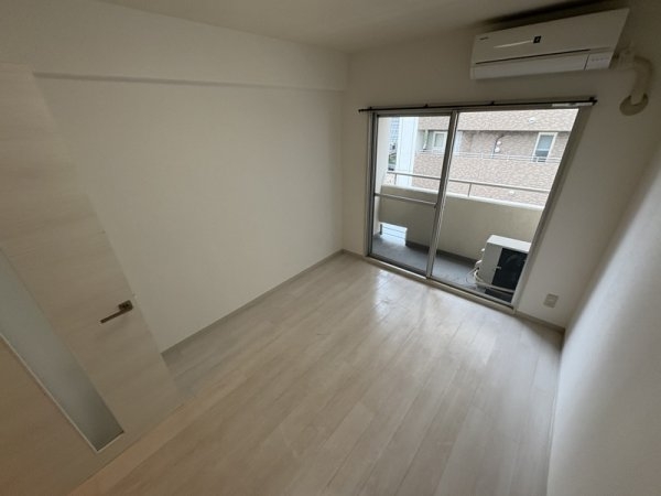 江坂パークビル