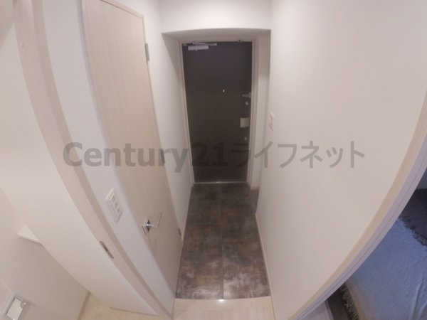 スプランディッド新大阪キャトル(玄関)