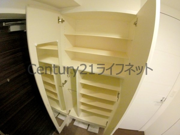 ランドセントラル梅田(玄関)