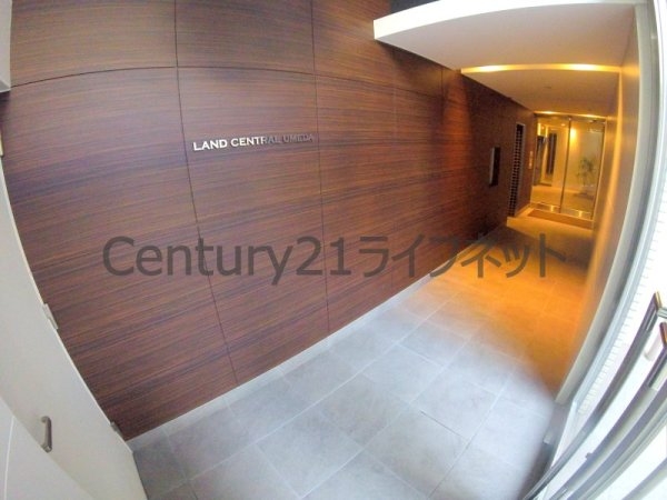 ランドセントラル梅田(エントランス)