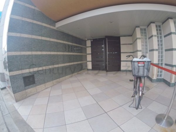 スペチアーレ(エントランス)