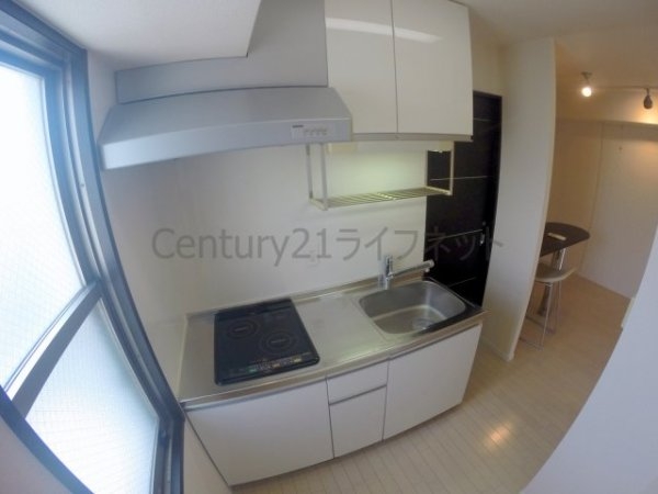 スペチアーレ(キッチン)