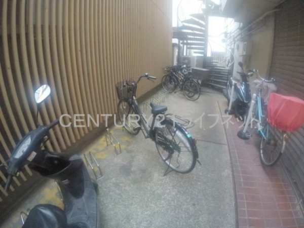 江坂パークビル