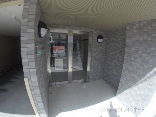 リバーヒルズ新大阪(エントランス)