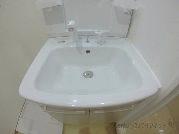 リバーヒルズ新大阪(洗面台・洗面所)