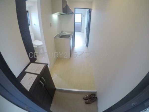 ラ・ヴィ江坂イースト(玄関)