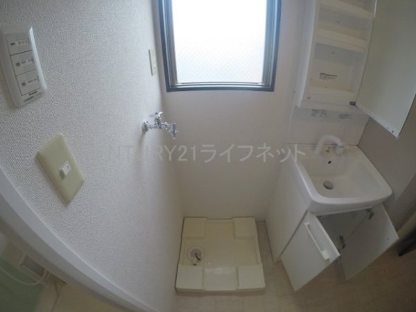 ラ・ヴィ江坂イースト(その他設備)