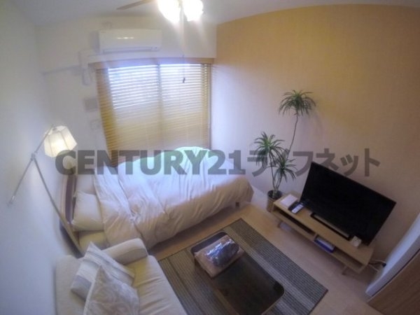 セレニテ梅田北(リビング)