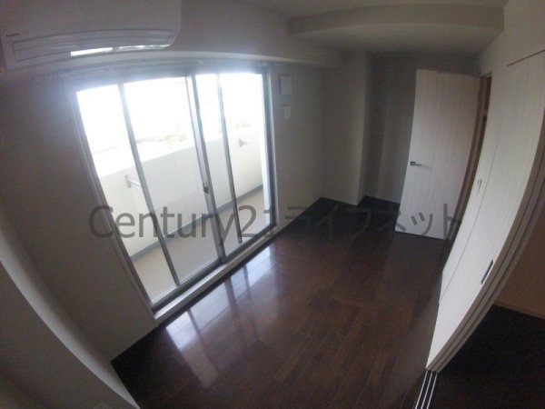 EL-SiaUmekita(寝室)