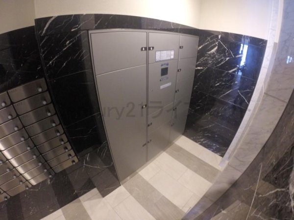 エスプレイス新大阪サウスゲート