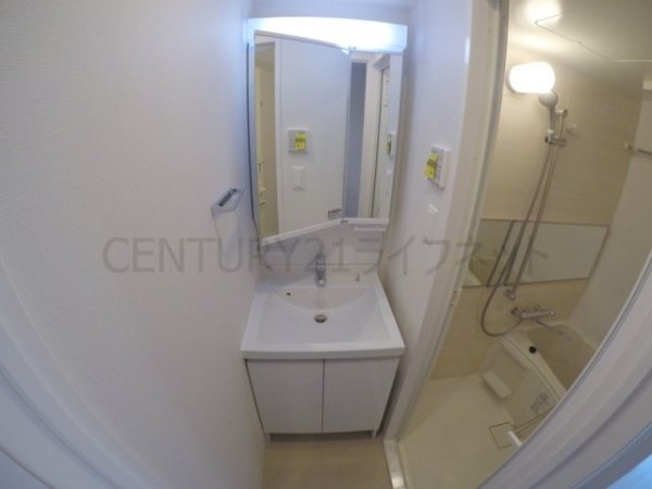 スプランディッド十三本町