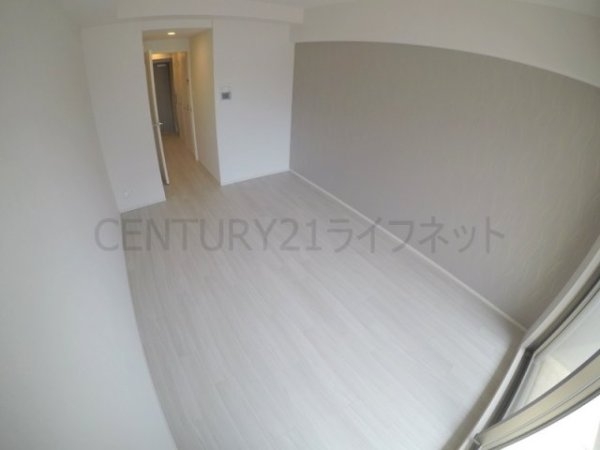 スプランディッド十三本町