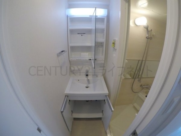 スプランディッド十三本町