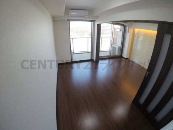 グランカーサ新大阪サウス(寝室)