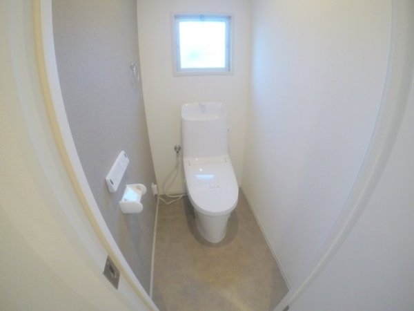 新大阪エルセーヌ五月(トイレ)