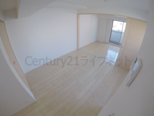 ラヴィータ西梅田(リビング)