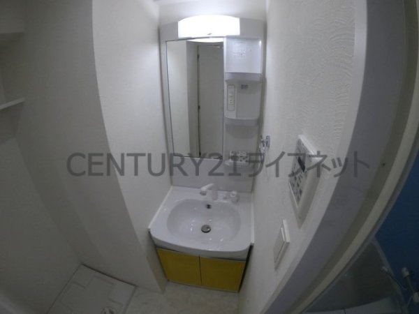 プライマル南森町