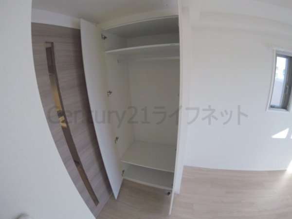 エスキュート梅田東(収納)