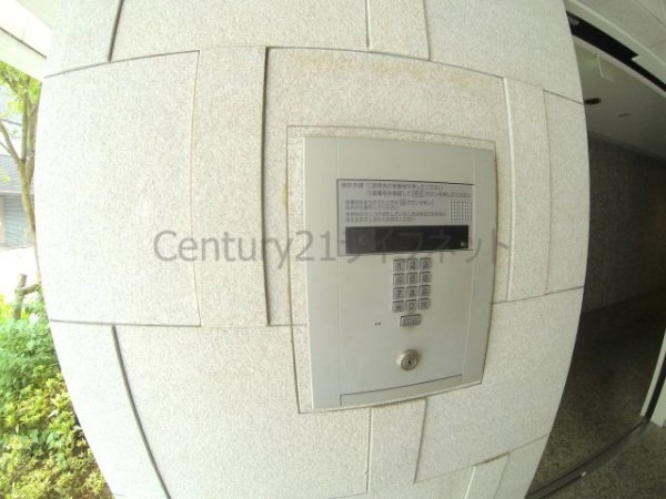 レジュールアッシュ梅田リュクス