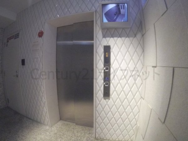 レジュールアッシュ梅田リュクス