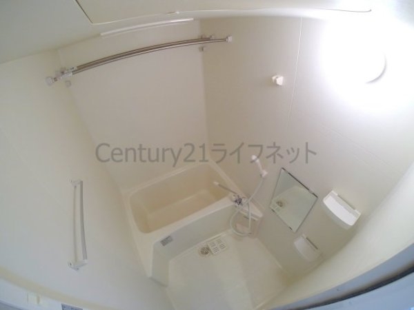 レジュールアッシュ梅田リュクス