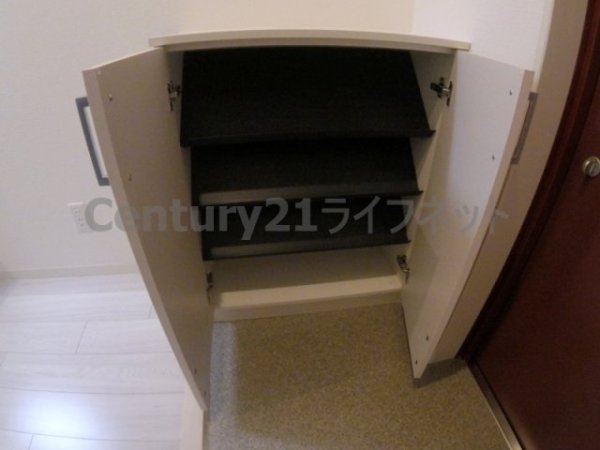 アールスクエア東天満(玄関)