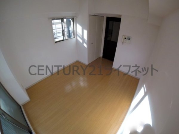 ラナップスクエア東天満(洋室)