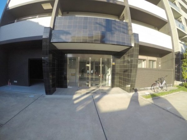 ガルデン穂波(エントランス)