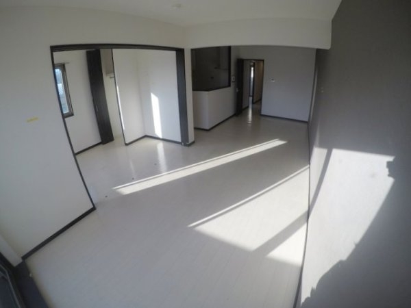 ガルデン穂波(リビング)