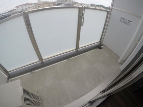 アルティザ緑地公園(バルコニー)