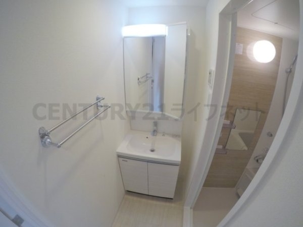 アドバンス江坂東コンフィ