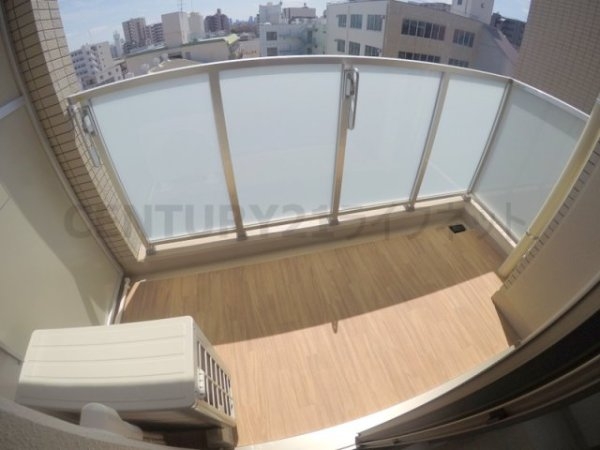 アドバンス江坂東コンフィ