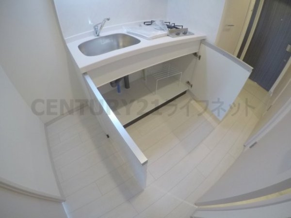 アドバンス江坂東コンフィ