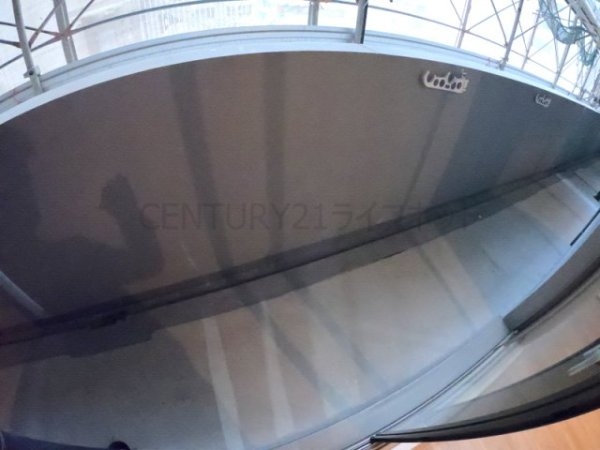 アドバンス江坂ラシュレ(バルコニー)