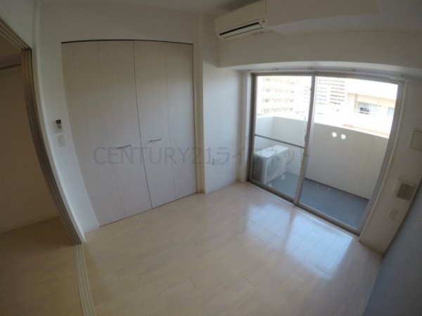 セレニテ江坂四番館(寝室)