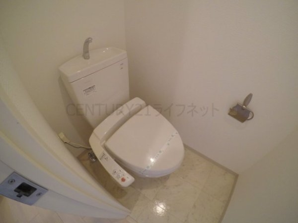 セレニテ江坂四番館(トイレ)