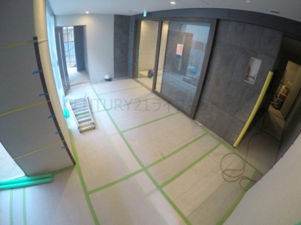 ライブガーデン江坂9