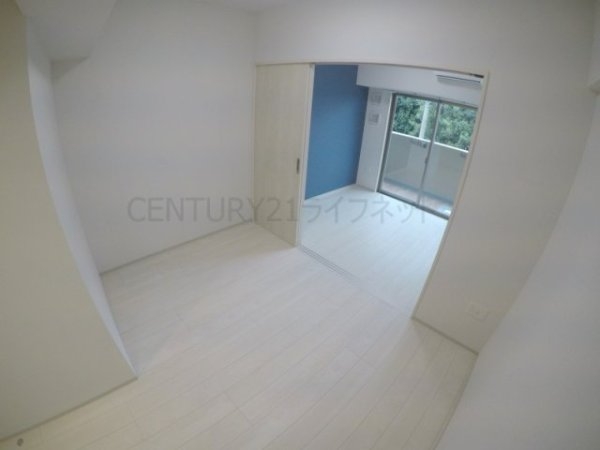 ライブガーデン江坂9