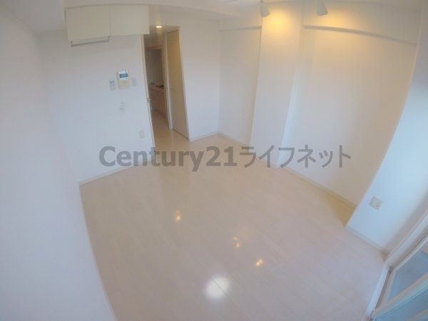 セレニテ新大阪2番館(寝室)