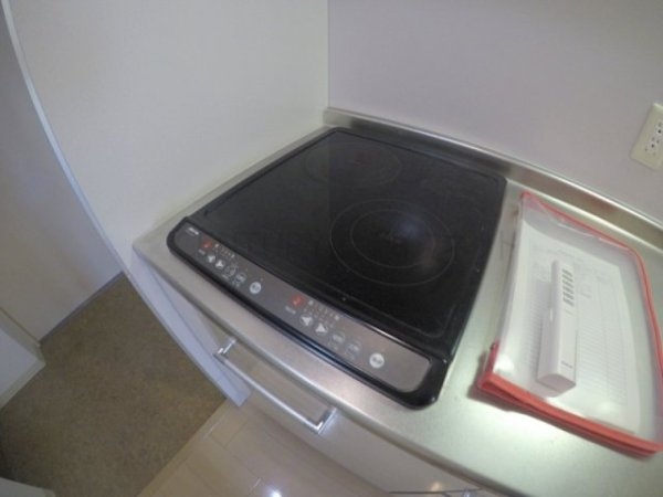 セレニテ新大阪2番館(キッチン)