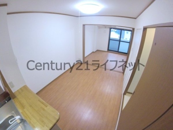 ノルデンタワー天神橋アネックス(リビング)