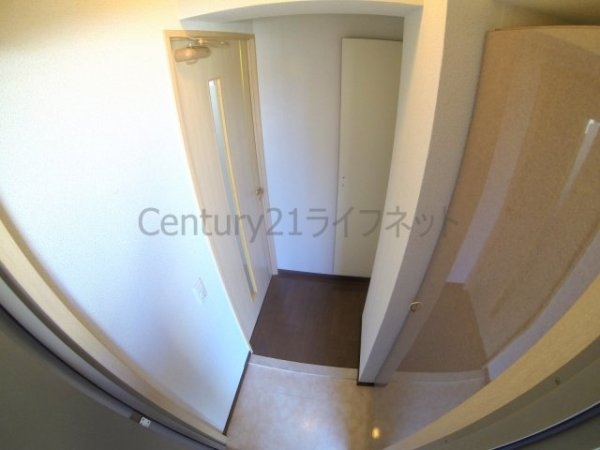 コンフォール南森町(玄関)