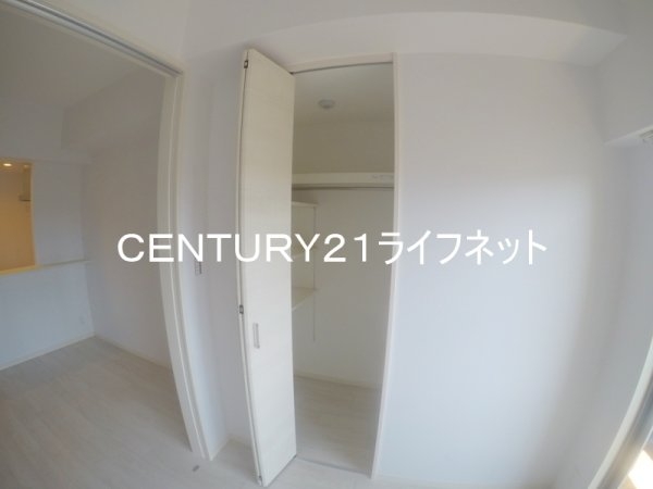 Alivis北梅田(収納)