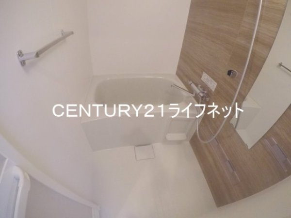 Alivis北梅田(バス)