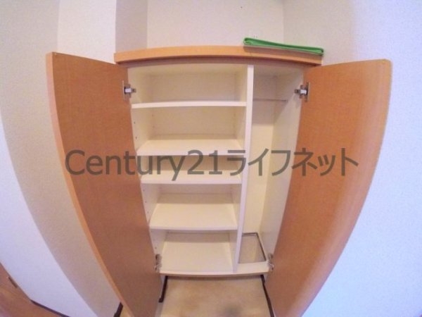 プラディオ天満セレニテ(玄関)