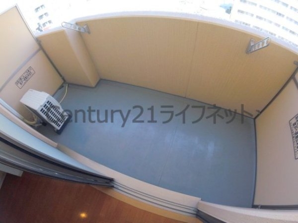 プラディオ天満セレニテ(バルコニー)