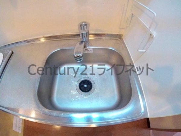 プラディオ天満セレニテ(キッチン)