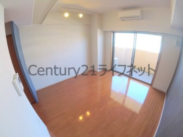 プラディオ天満セレニテ(寝室)